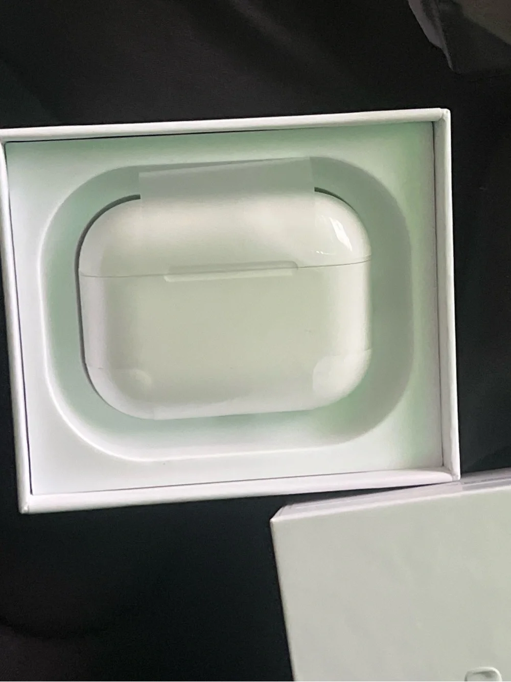 Apple AirPods Pro (White) with Charging Case